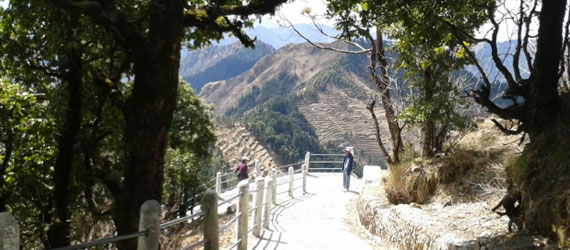 Surkanda Temple Trek